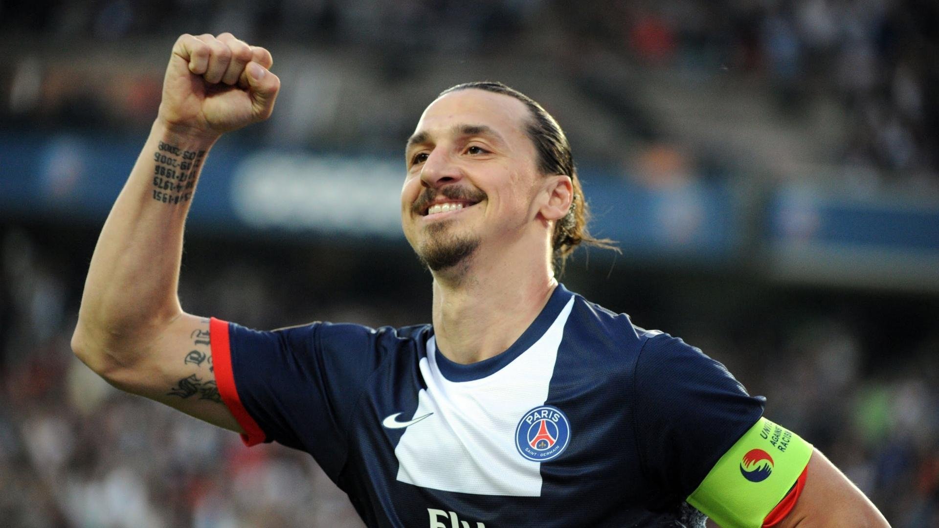 西甲:马德里双雄激烈追分,积分差距微乎其微,马德里竞技西甲直播赛